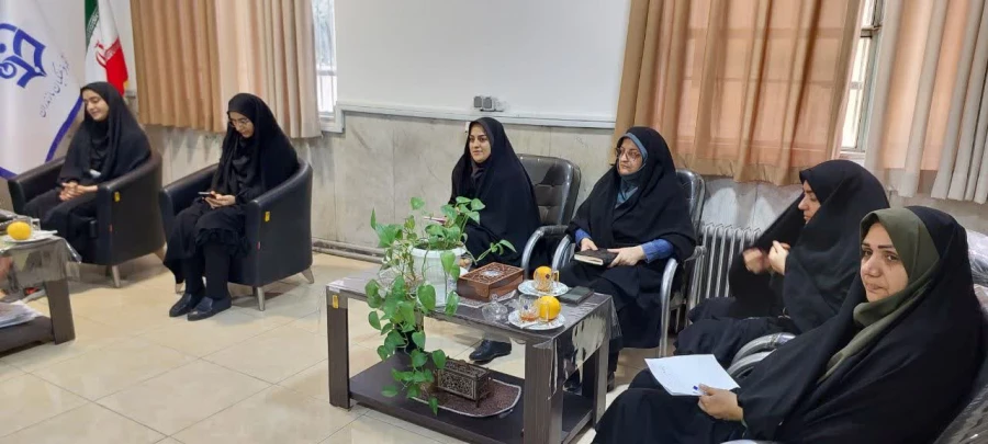 برگزاری جلسه بسیج دانشجویی جهت هماهنگی و برنامه ریزی مراسم روز دانشجو  و برگزاری نمایشگاه اردوی جهادی  6