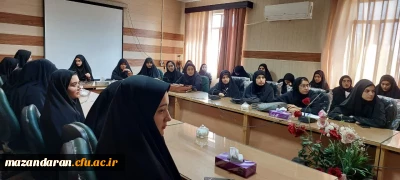 جلسه معارفه و نشست  اعضای کانون های فرهنگی و انجمن های علمی با ریاست پردیس 