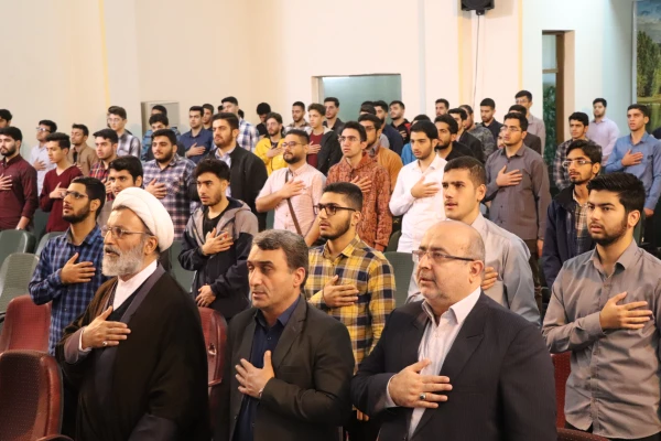 نشست صمیمی دانشجویان با مدیر هسته گزینش اداره کل آموزش و پرورش مازندران 6