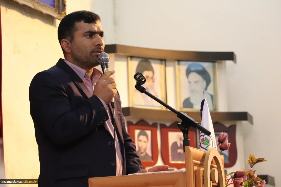 نشست صمیمی دانشجویان با مدیر هسته گزینش اداره کل آموزش و پرورش مازندران 8