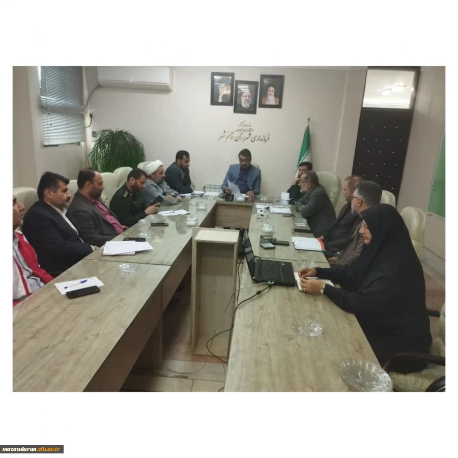 پیگیری دیگر کارهای مرتبط با تدفین شهید گمنام در فرمانداری شهرستان قائمشهر. 2