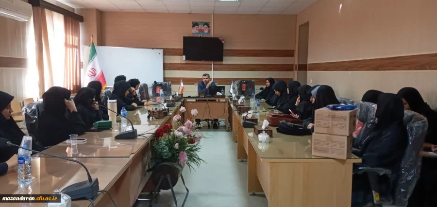 برگزاری جلسه پرسش و پاسخ ،نشست صمیمی رحمان کرامتی با دانشجو معلمان پردیس فاطمه الزهرا (س)  4