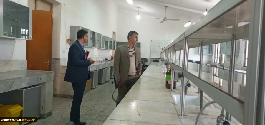 بازدید تیم ارزیابی دانشگاه فرهنگیان استان مازندران دکتر رحمان کرامتی و دکتر میرزاجانی از واحدهای مختلف اداری ،آموزشی ،سرای دانشجویی و سالن ورزشی پردیس فاطمه الزهرا(س) ساری
 4