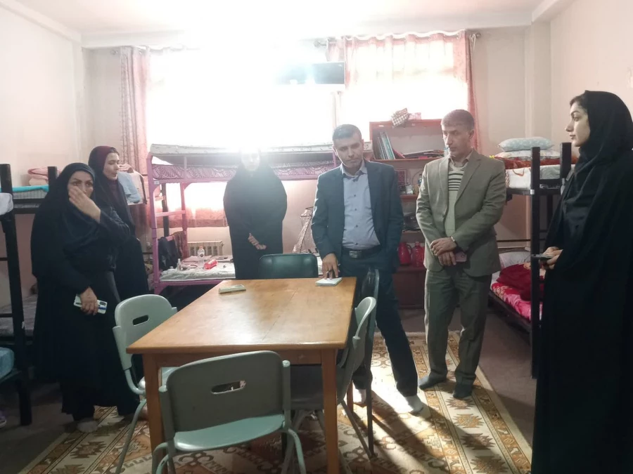 بازدید تیم ارزیابی دانشگاه فرهنگیان استان مازندران دکتر رحمان کرامتی و دکتر میرزاجانی از واحدهای مختلف اداری ،آموزشی ،سرای دانشجویی و سالن ورزشی پردیس فاطمه الزهرا(س) ساری
 3