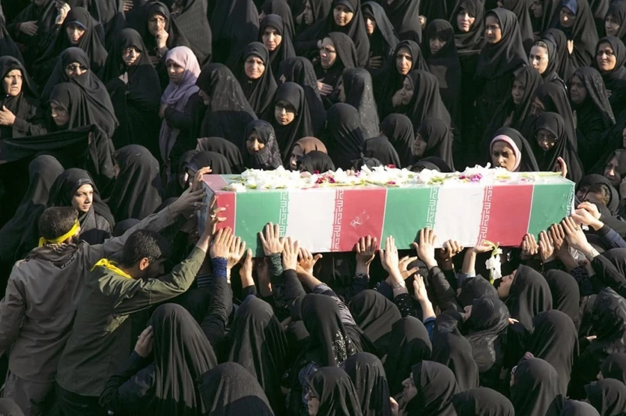 مراسم تشییع و تدفین شهیدان گمنام هشت سال دفاع مقدس 5