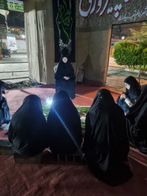 قرائت زیارت عاشورا در کنار مزار مطهر شهید گمنام 3