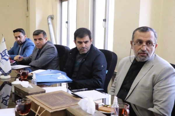 جلسه توجیهی ریاست دانشگاه فرهنگیان مازندران با مدیران گروه ها و روسای ادارات 3