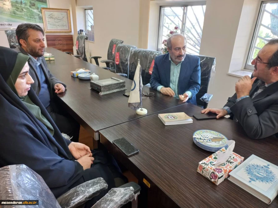 جلسه مباحثه ای طرح اندیشه تمدن ساز پیرامون مباحث کتاب انسان 250 ساله  2