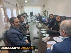 نصب المان و احداث مرقد در مزار مطهر شهید خوشنام مرکز نوشهر محور کار نشست با ریاست بنیاد شهید شهرستان نوشهر  2