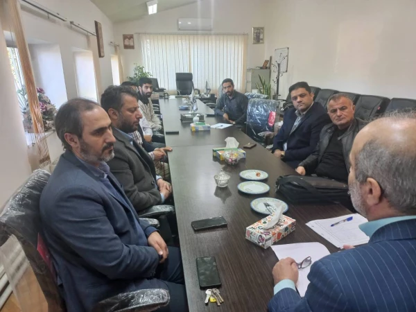 نصب المان و احداث مرقد در مزار مطهر شهید خوشنام مرکز نوشهر محور کار نشست با ریاست بنیاد شهید شهرستان نوشهر  2