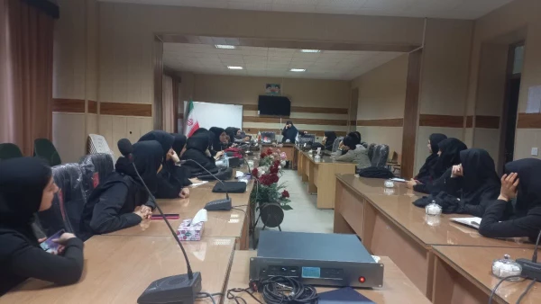 کارگاه تحلیل محتوای اموزشی تبیین تهیه فرم ج  2