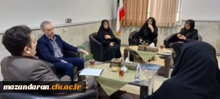 نشست مسئولین اداره فرهنگ و ارشاد اسلامی شهرستان ساری با مسئولین پردیس خواهران ساری 