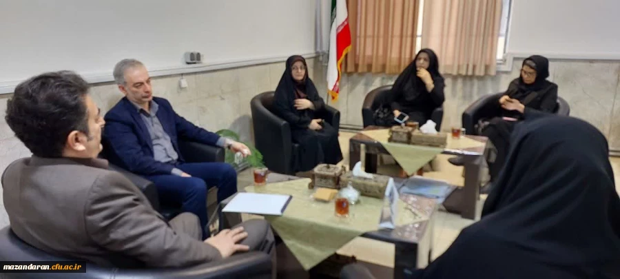 نشست مسئولین اداره فرهنگ و ارشاد اسلامی شهرستان ساری با مسئولین پردیس خواهران ساری  2