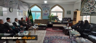 نشست هم اندیشی مسئولین پردیس خواهران ساری با مسئولین دفتر استان قدس رضوی 