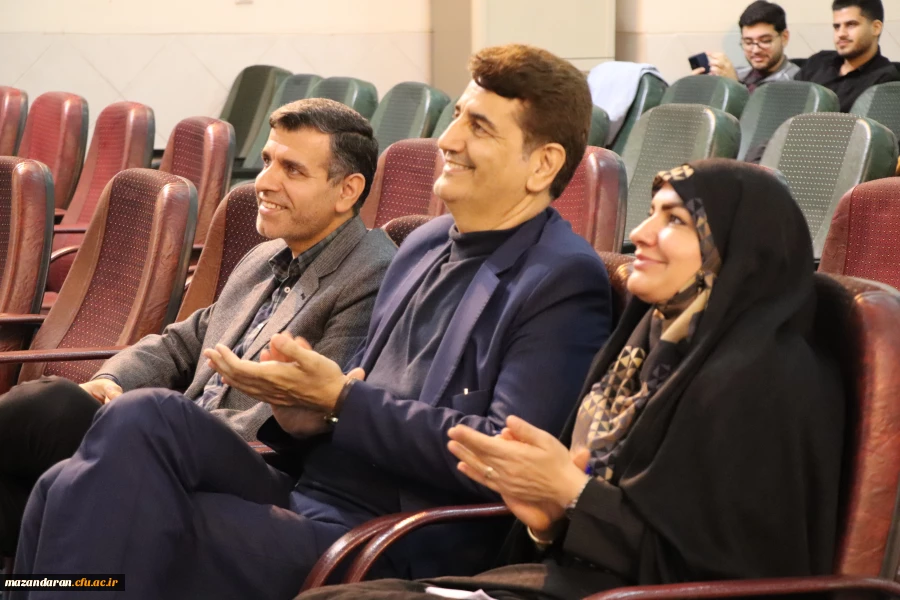 نشست صمیمی ریاست مرکز نظارت ، ارزیابی و تضمین کیفیت دانشگاه فرهنگیان با دانشجومعلمان  4