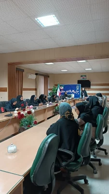 برگزاری کارگاه کاربرد فناوری در آموزش علوم تجربی به مناسبت هفته پژوهش 
 4