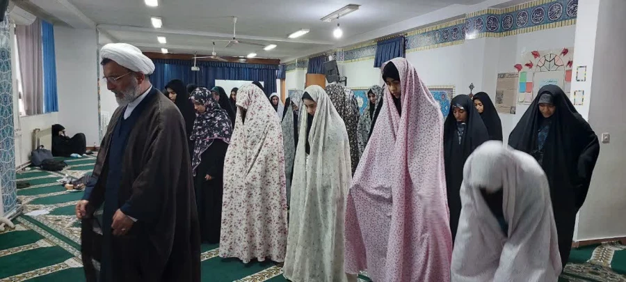 برگزاری ویژه برنامه حماسه ۹دی روز بصیرت افزایی با سخنرانی دکتر ولی الله مرادیان 3