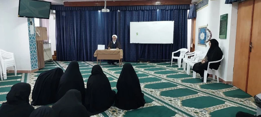 برگزاری ویژه برنامه حماسه ۹دی روز بصیرت افزایی با سخنرانی دکتر ولی الله مرادیان 4