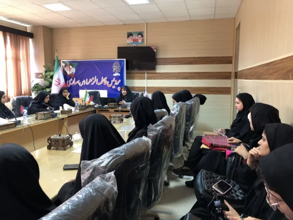 کارگاه رویکرد آموزشی پژوهشی با تاکید بر پیش دبستان و دبستان(رجیو امیلیا )

 3