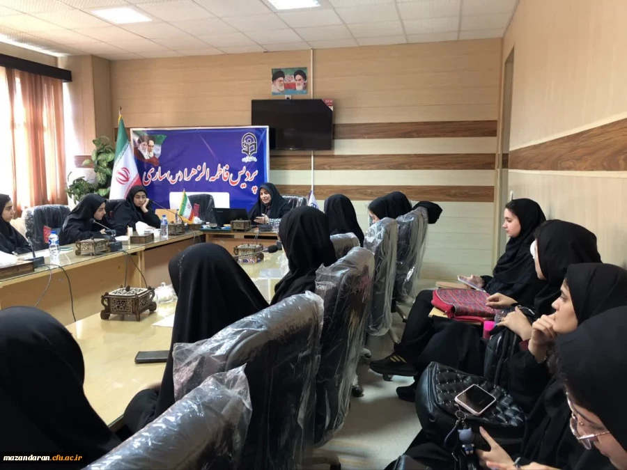 کارگاه رویکرد آموزشی پژوهشی با تاکید بر پیش دبستان و دبستان(رجیو امیلیا )

 4