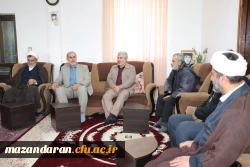 تجلیل و تکریم از خانواده های محترم شهدا
 2