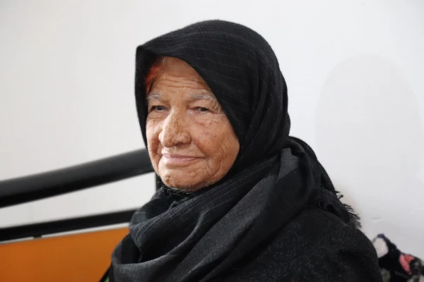 تجلیل و تکریم از خانواده های محترم شهدا
 2