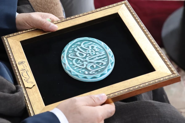 تجلیل و تکریم از خانواده های محترم شهدا
 2