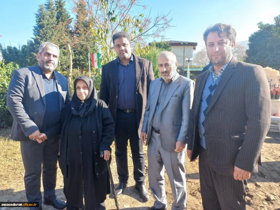 تکریم از مادران و همسران شهدا محور کار ریاست و هیات همراه مرکز آموزش عالی شهید مطهری نوشهر 2