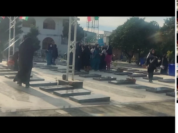 حضور کارکنان و دانشجو معلمان بسیجی  در  مراسم یادبود شهدای کرمان در گلزار شهدای ساری 7