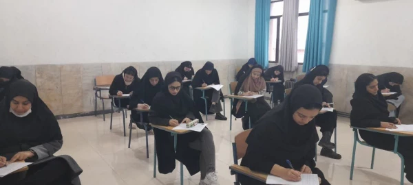 بازدید رحمان کرامتی مسئول ارزیابی و عملکرد دانشگاه فرهنگیان استان مازندران از روند برگزاری آزمون پایان ترم پردیس فاطمه الزهرا(س)ساری
 2