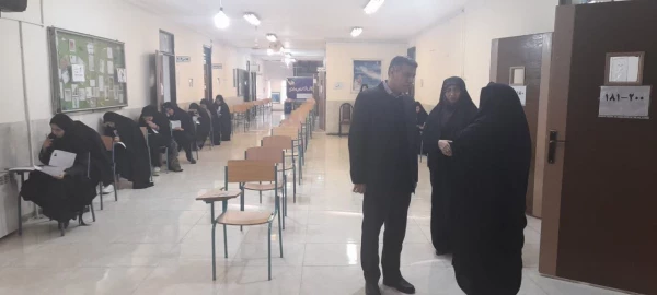 بازدید رحمان کرامتی مسئول ارزیابی و عملکرد دانشگاه فرهنگیان استان مازندران از روند برگزاری آزمون پایان ترم پردیس فاطمه الزهرا(س)ساری
 5