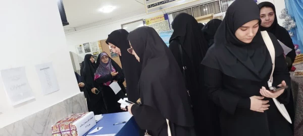 برگزاری انتخابات کانون همیاران سلامت 
 3