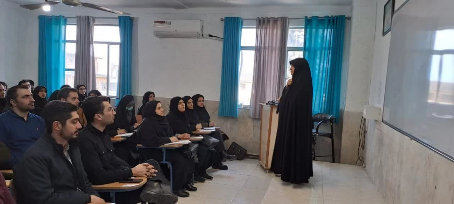برگزاری کلاس های مهارت اموزی دبیری در پردیس فاطمه الزهرا (س) ساری  8