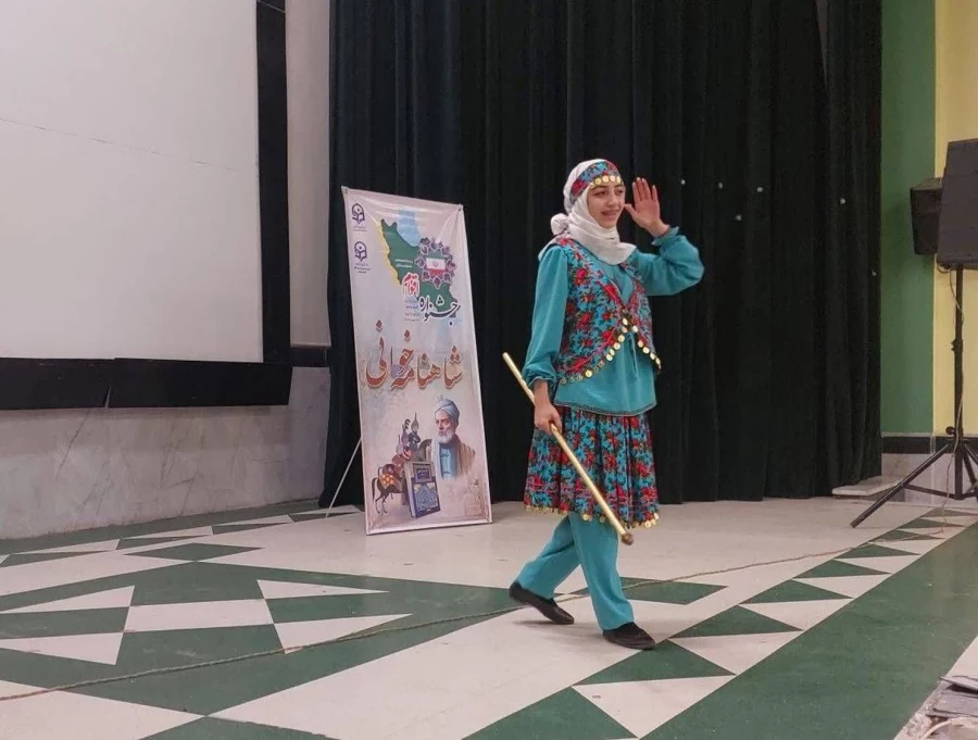 برپایی غرفه مازندران در جشنواره اقوام در بوشهر توسط تیم منتخب دانشگاه فرهنگیان مازندران  4