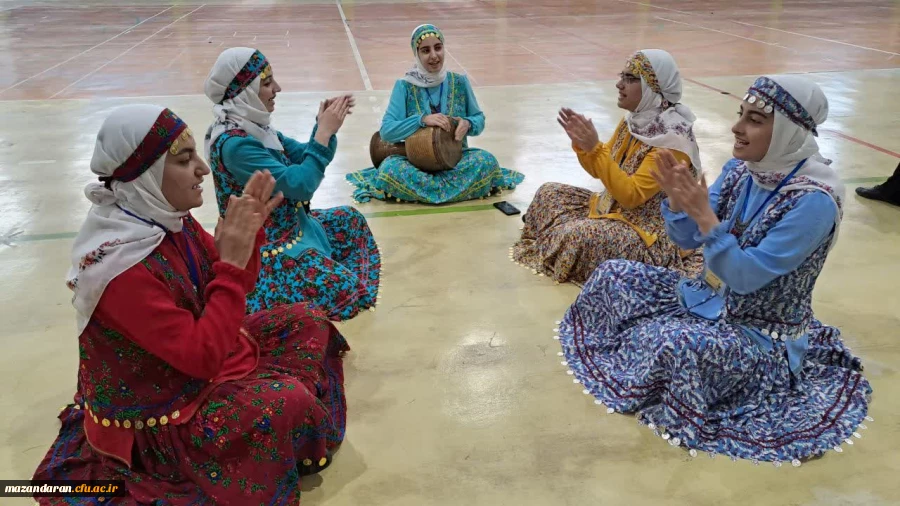 برپایی غرفه مازندران در جشنواره اقوام در بوشهر توسط تیم منتخب دانشگاه فرهنگیان مازندران  6