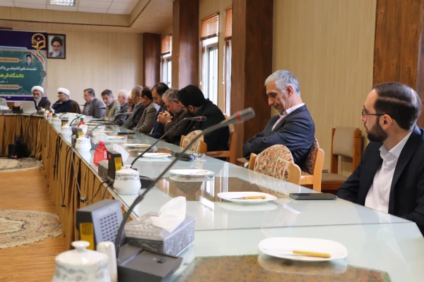 نشست هم اندیشی با اساتید گروه  معارف اسلامی دانشگاه فرهنگیان مازندران 5