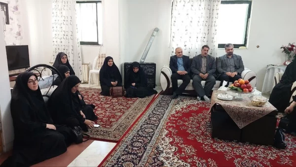 دیدار با مادر شهید مسعود دهقان 3