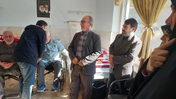 حضور  در مرکز  توانبخشی امام علی (ع) و عیادت از جانبازان جنگ تحمیلی به مناسبت ایام ا... دهه فجر  3