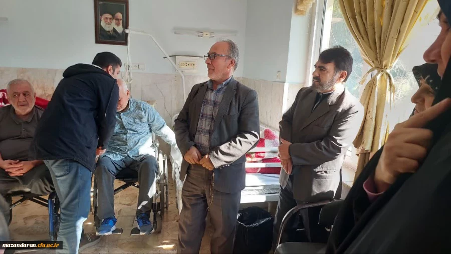 حضور  در مرکز  توانبخشی امام علی (ع) و عیادت از جانبازان جنگ تحمیلی به مناسبت ایام ا... دهه فجر  3