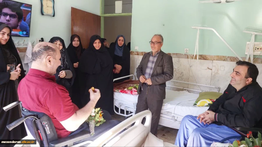 حضور  در مرکز  توانبخشی امام علی (ع) و عیادت از جانبازان جنگ تحمیلی به مناسبت ایام ا... دهه فجر  6