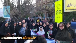 حضور ریاست ، کارکنان، اساتید و دانشجو معلمان پردیس فاطمه الزهرا (س) ساری  در راهپیمایی 22 بهمن  4