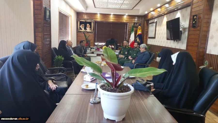 دیدار با فرمانده سپاه پاسداران شهرستان قائمشهر 5