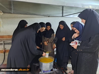 برگزاری جمعه های مهدوی در سرای دانشجویی ی به همراه  پخت و توزیع نذری ویژه نیمه شعبان و ولادت امام زمان (عج)