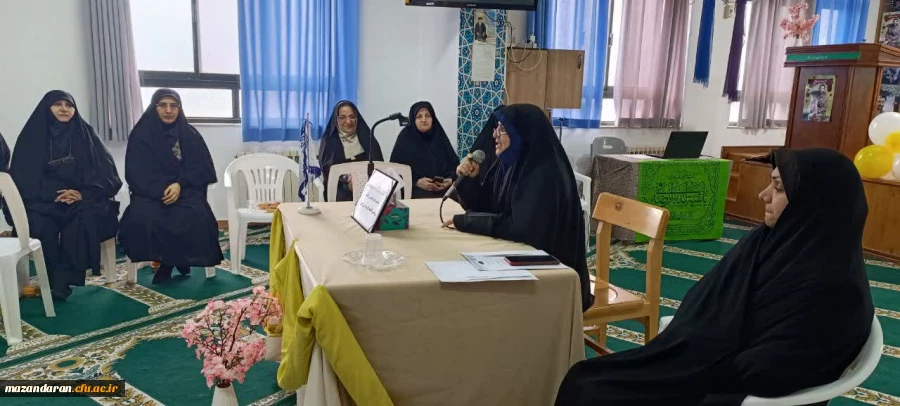 نشست هم اندیشی اساتید پردیس خواهران ساری با ریاست و همکاران واحد آموزش  4