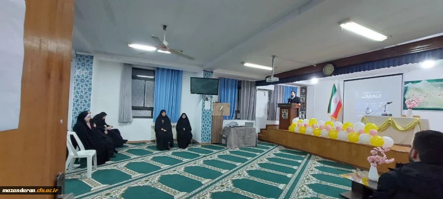 نشست هم اندیشی اساتید پردیس خواهران ساری با ریاست و همکاران واحد آموزش  11