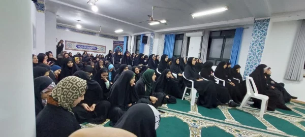 نشست هم اندیشی اساتید پردیس خواهران ساری با ریاست و همکاران واحد آموزش  14