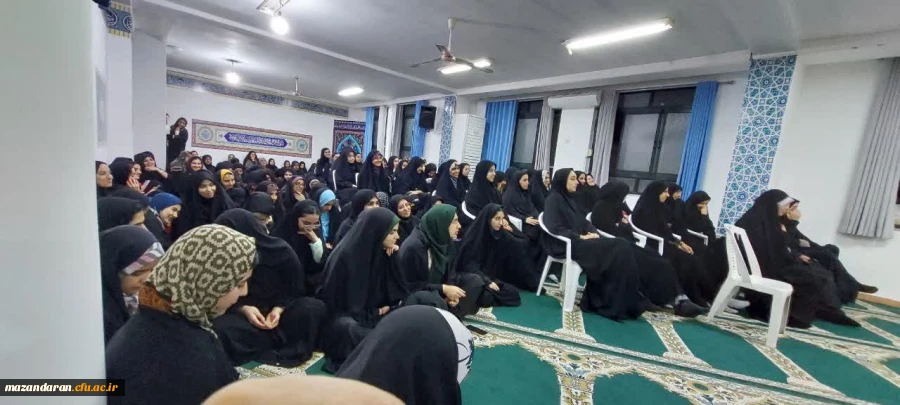 نشست هم اندیشی اساتید پردیس خواهران ساری با ریاست و همکاران واحد آموزش  14