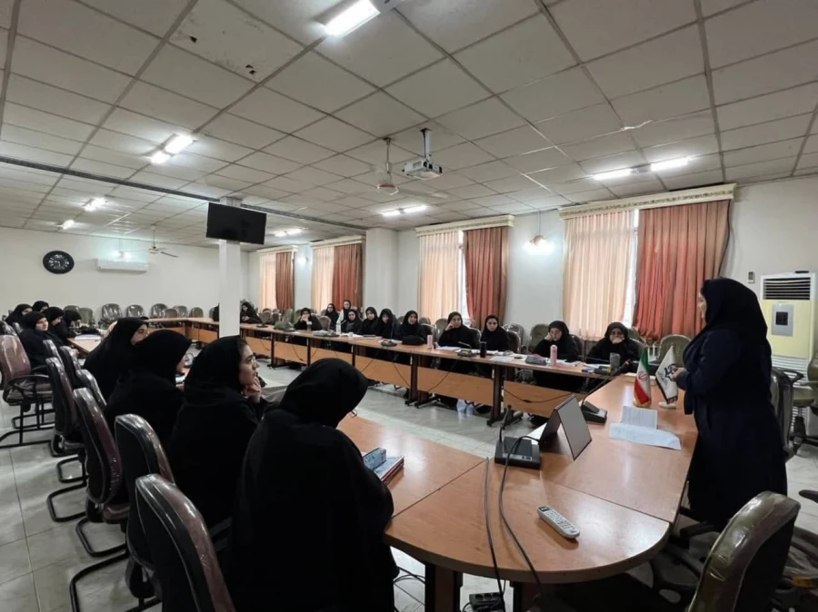 کارگاه مهارت های زندگی  ویژه دانشجو معلمان 2