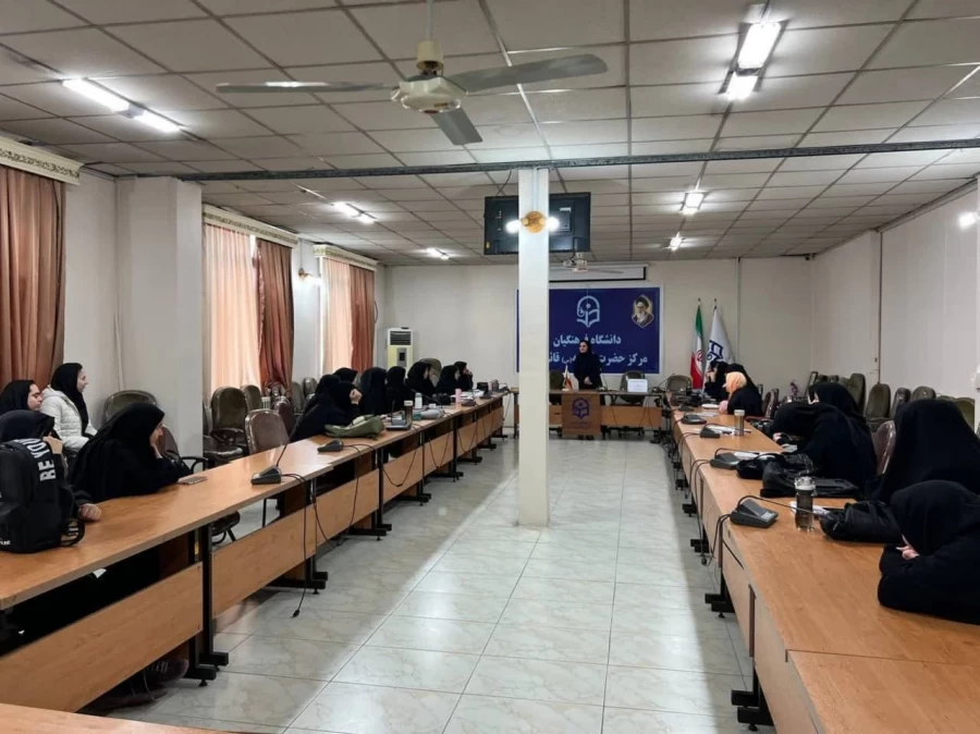 کارگاه مهارت های زندگی  ویژه دانشجو معلمان 2