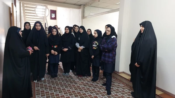 حضور دانش آموزان مدرسه دخترانه شاهد بابل در مرکز آموزش عالی حضرت فاطمه(س)قائمشهر 2